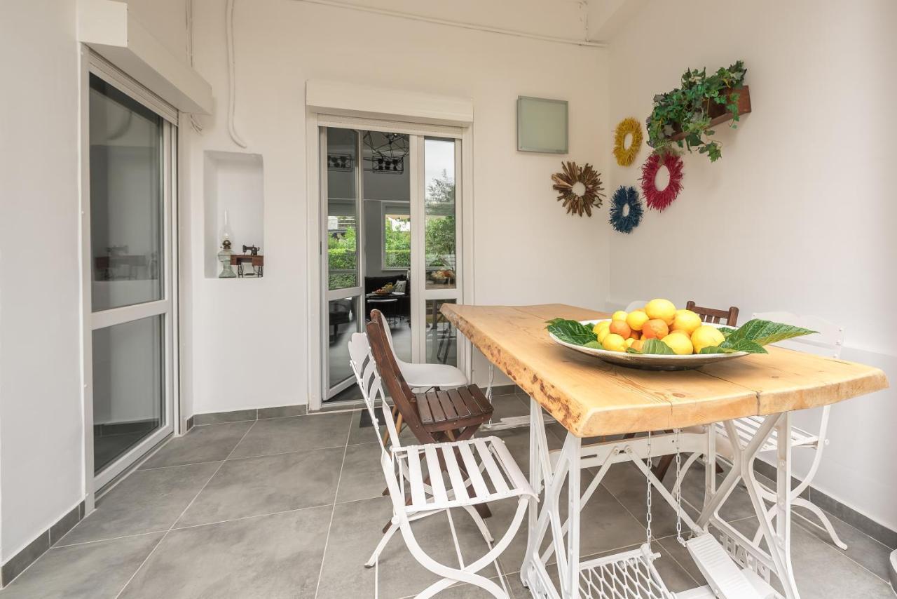 Garden Villa Glyfada Atina Dış mekan fotoğraf